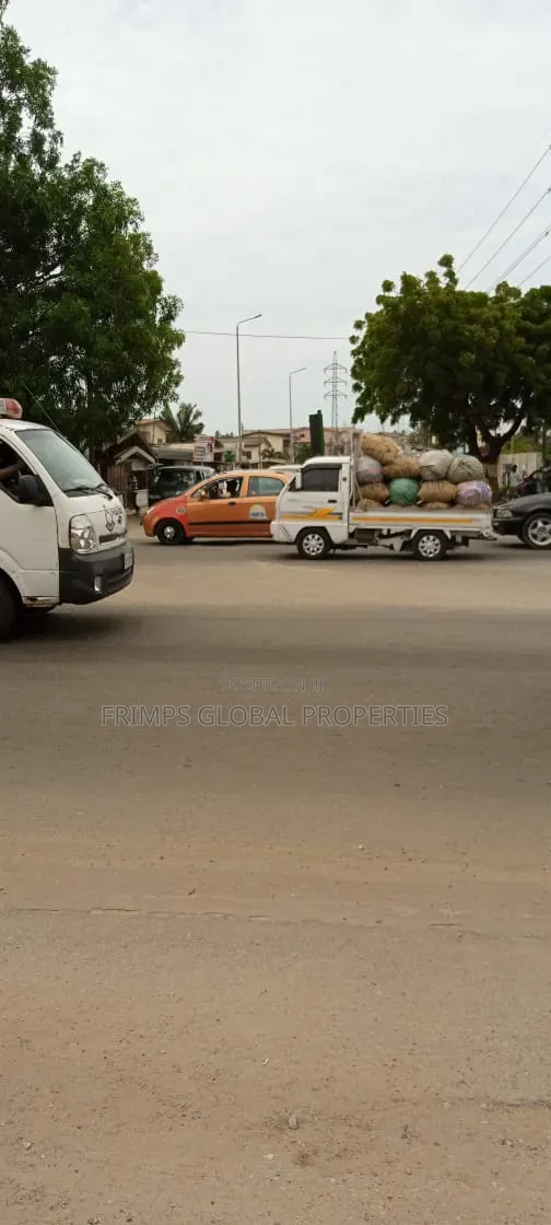 Roadside Freehold 2 Plots at Sakaman for Sale
