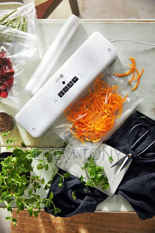 Switch-on 140-Watt Vacuum Sealer
