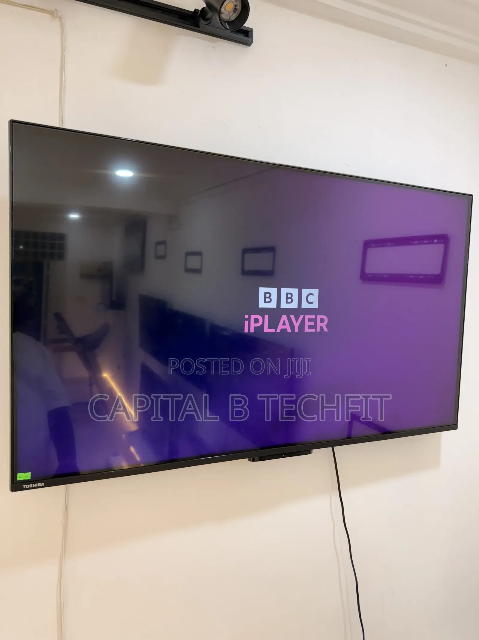50inches Toshiba Vidaa 2024 Model . Digital Satellite Smart TV