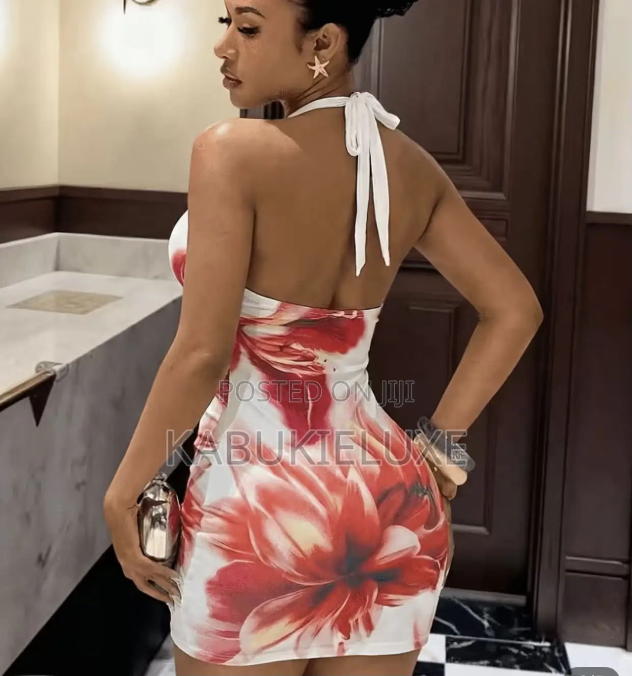 Elegant Floral Bodycon Mini Dress