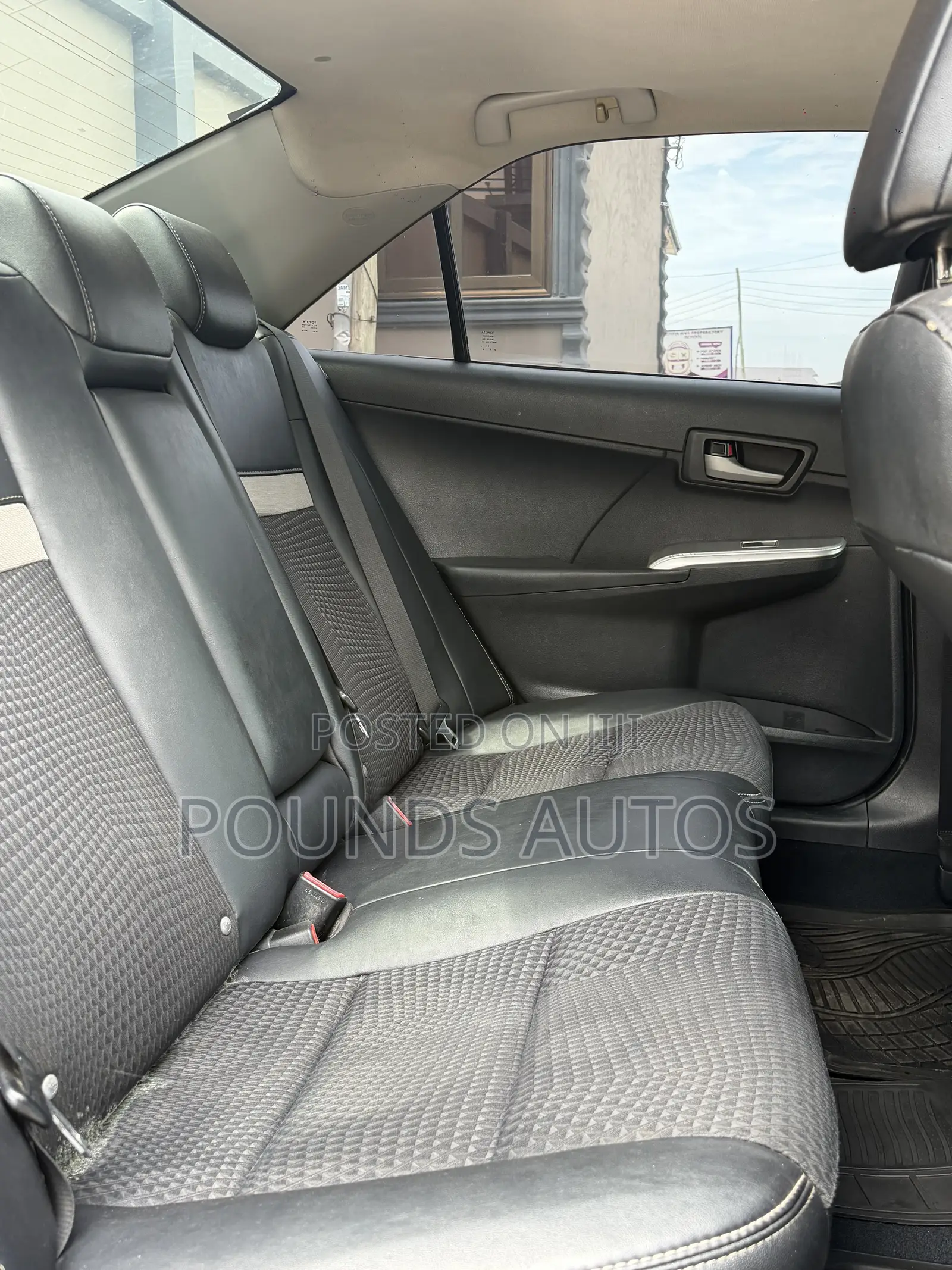 Toyota Camry SE 4dr Sedan (2.5L 4cyl 6A) 2014 Black