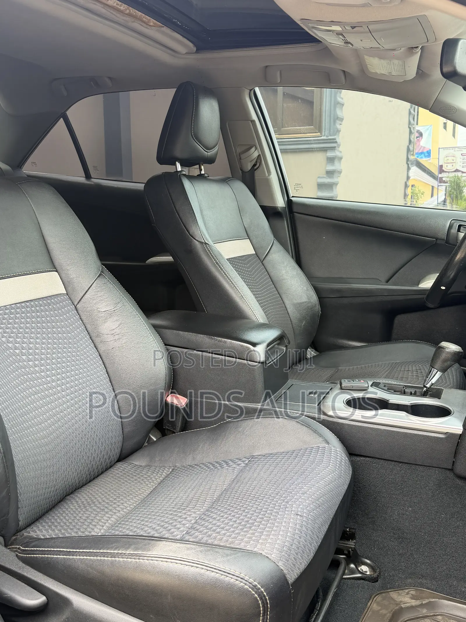 Toyota Camry SE 4dr Sedan (2.5L 4cyl 6A) 2014 Black