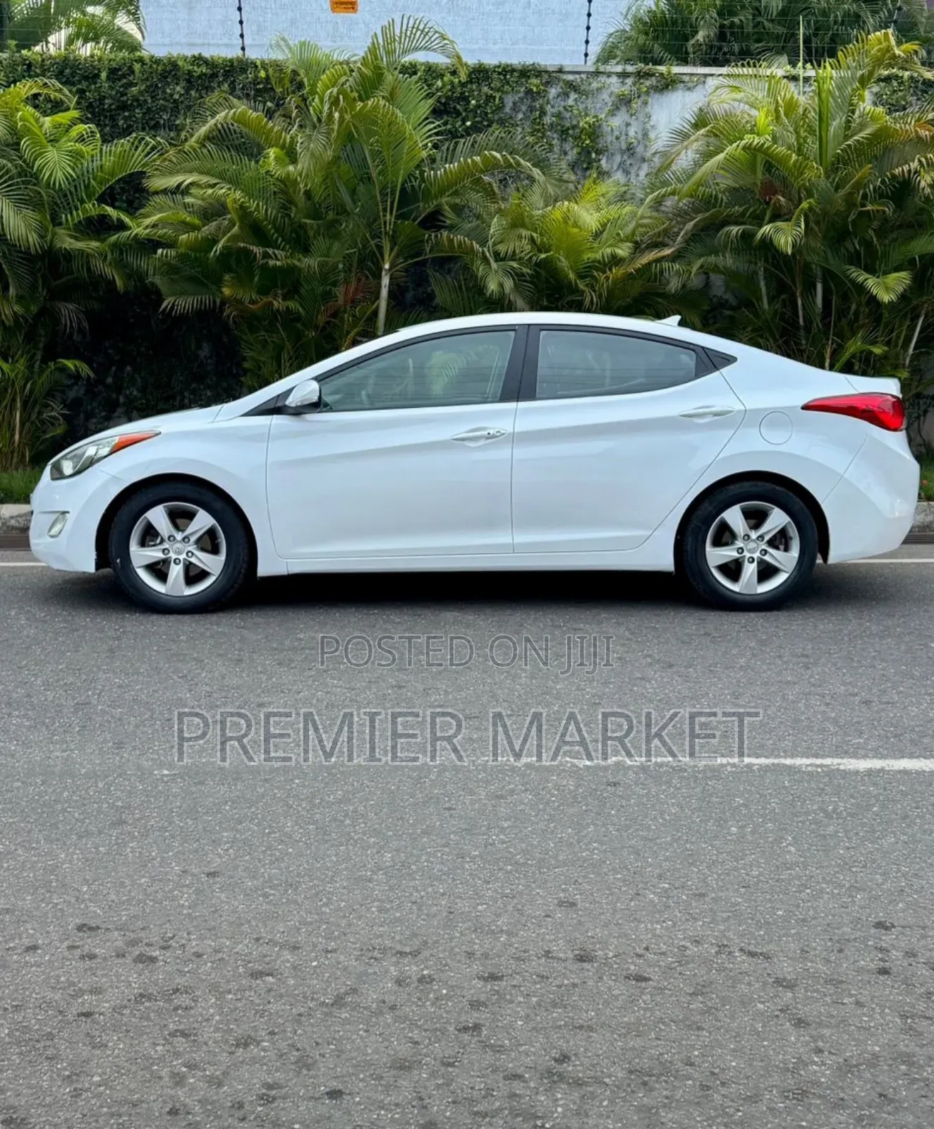 Hyundai Elantra 2014 White