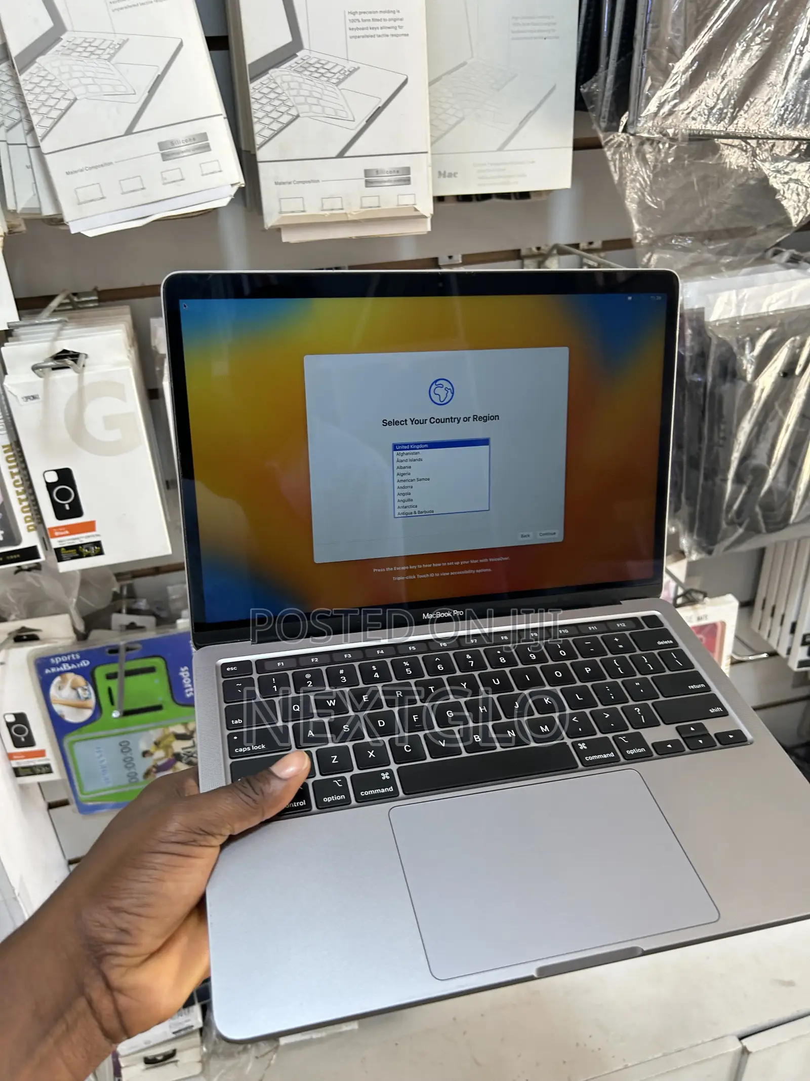 Laptop Apple MacBook Pro 2020 16GB Intel Core i5 SSD 512GB