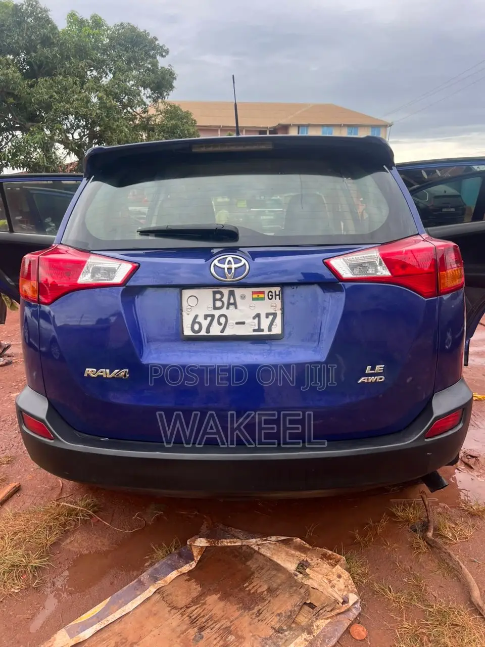 Toyota RAV4 LE 4dr SUV AWD (2.5L 4cyl 6A) 2015 Blue