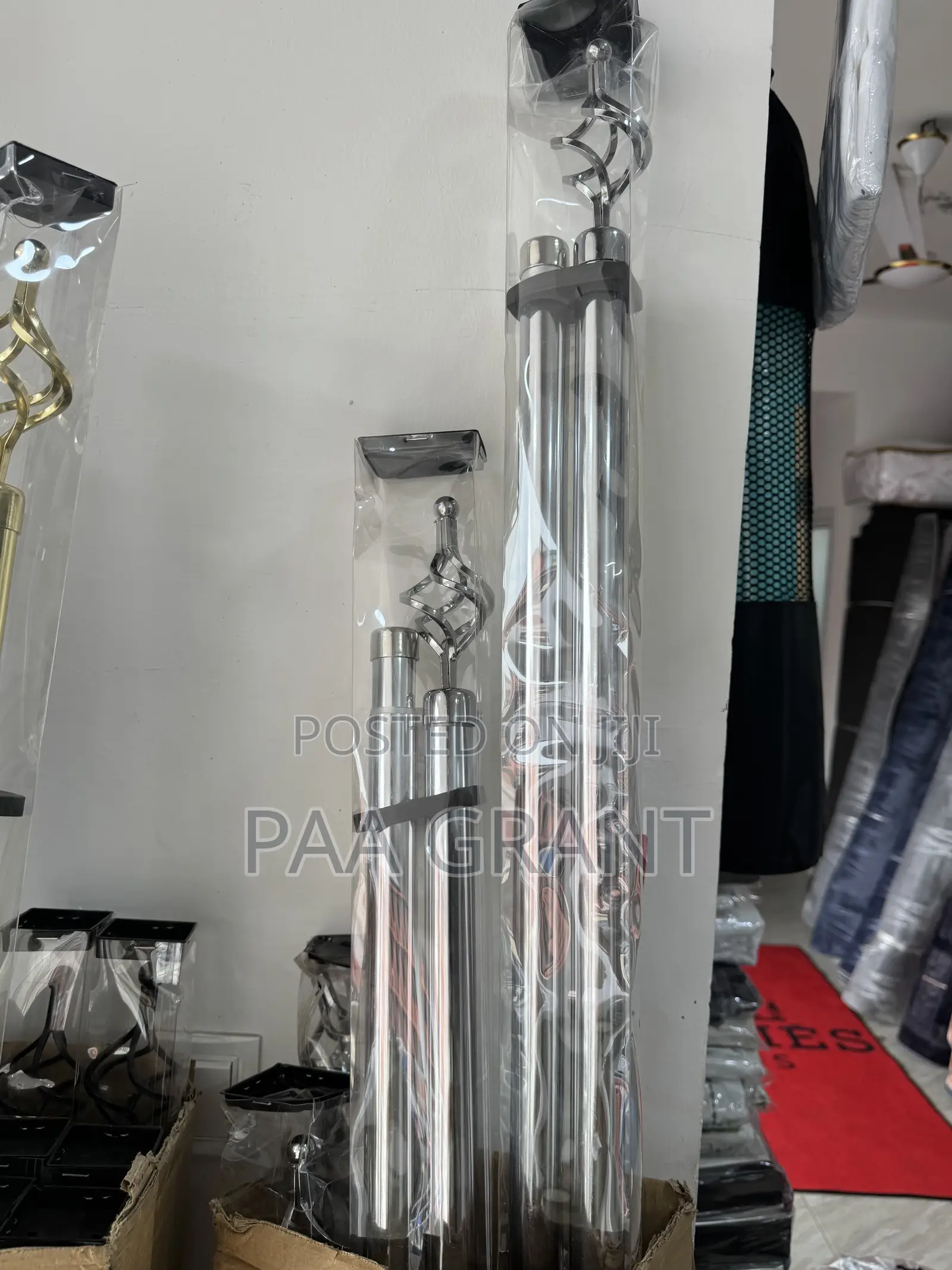 Thick Strong Extendable Rods Built to Carry Real Weight