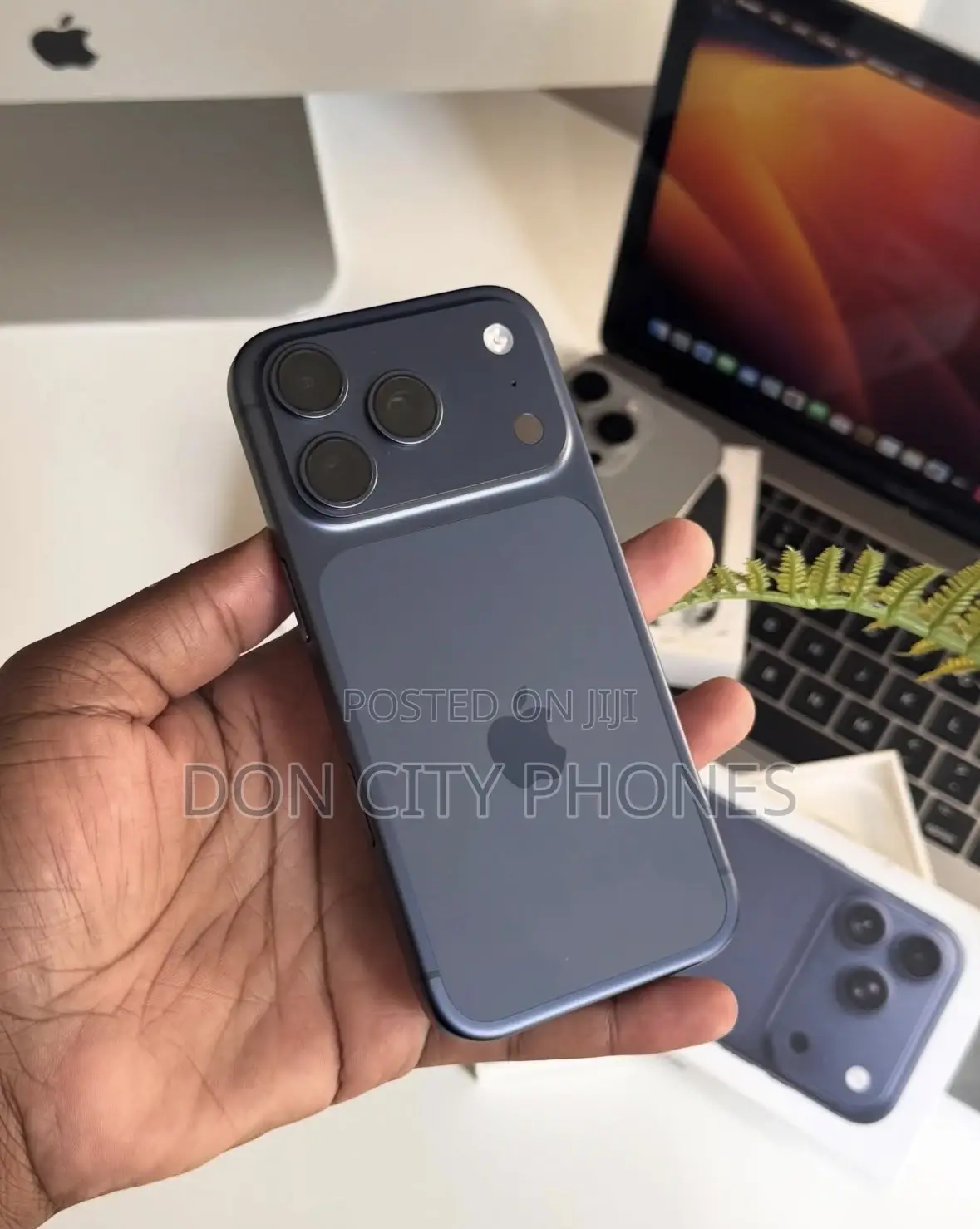 Apple iPhone 17 Pro Max 256 GB Blue
