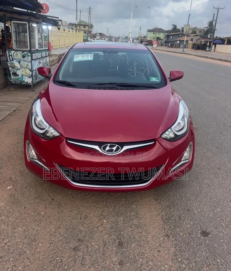 Hyundai Elantra 2015 Red