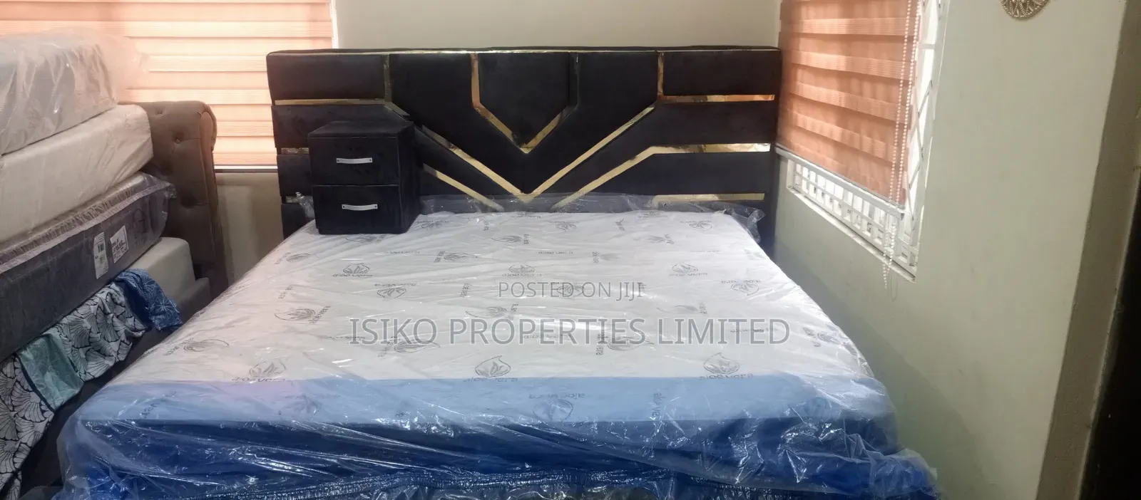 Foreign King Size Mattress and Bed Frame With Side Drawer