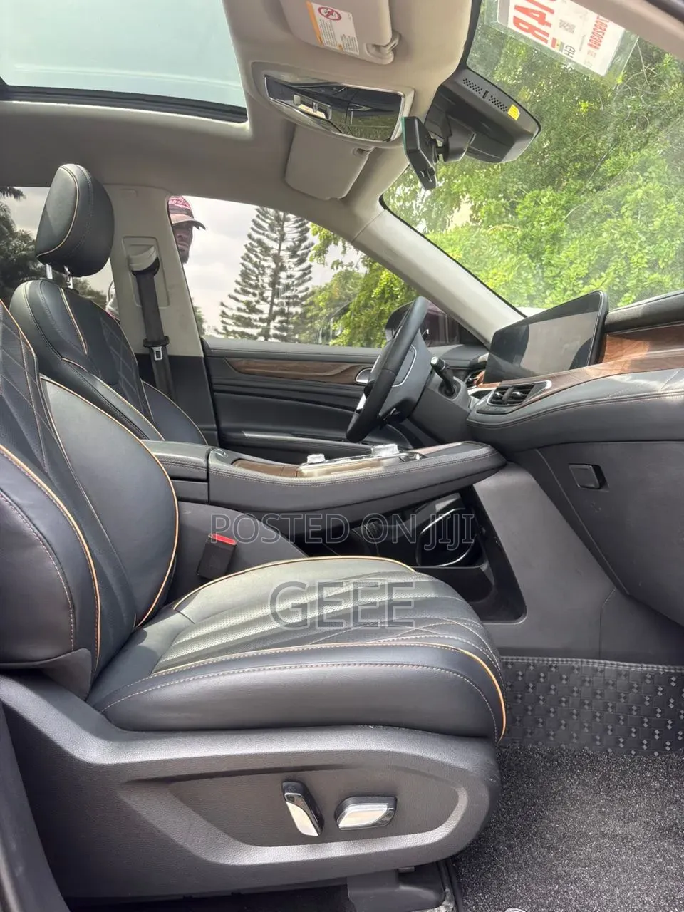 Ford Explorer 2021 Burgundy