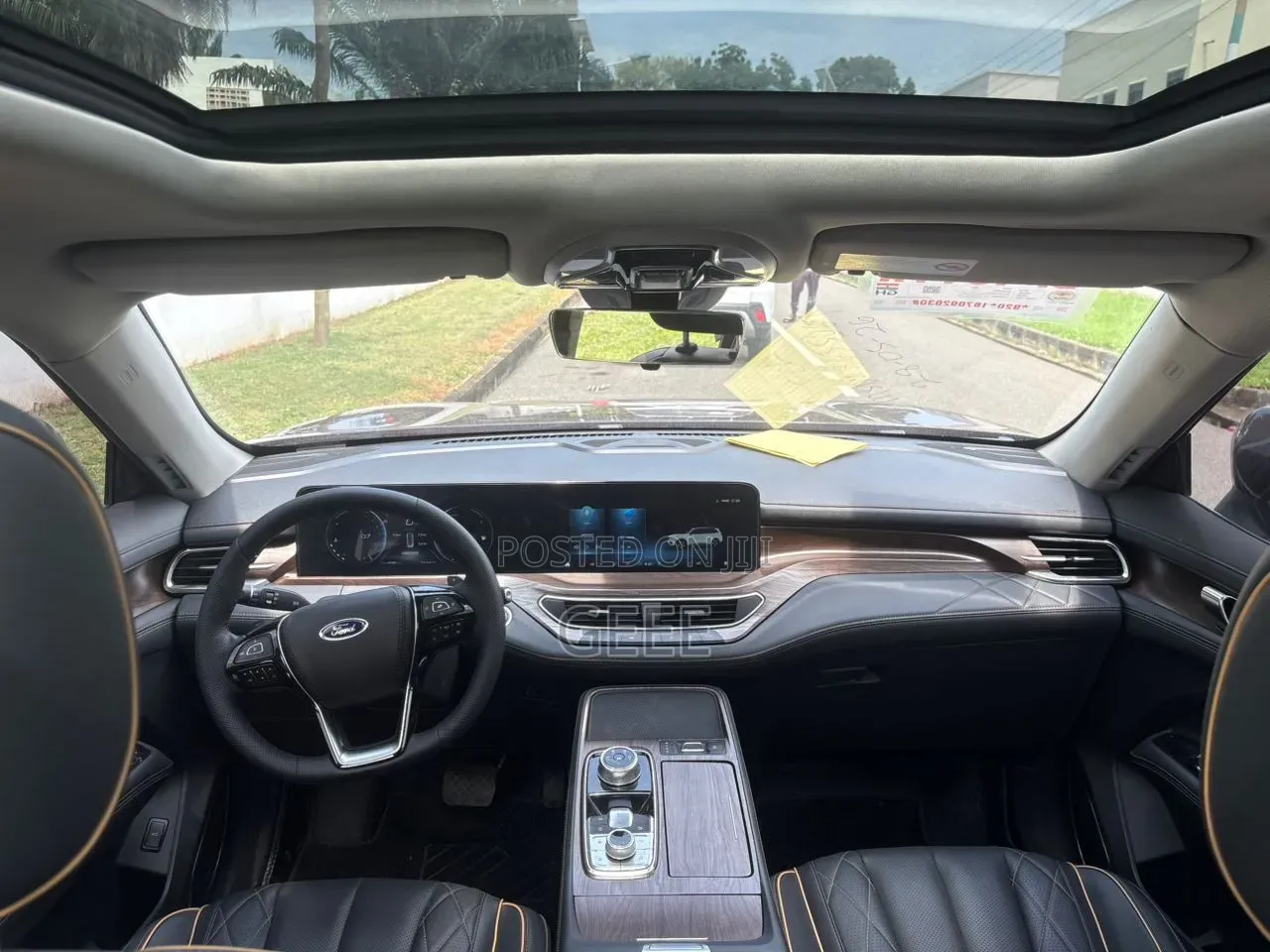 Ford Explorer 2021 Burgundy