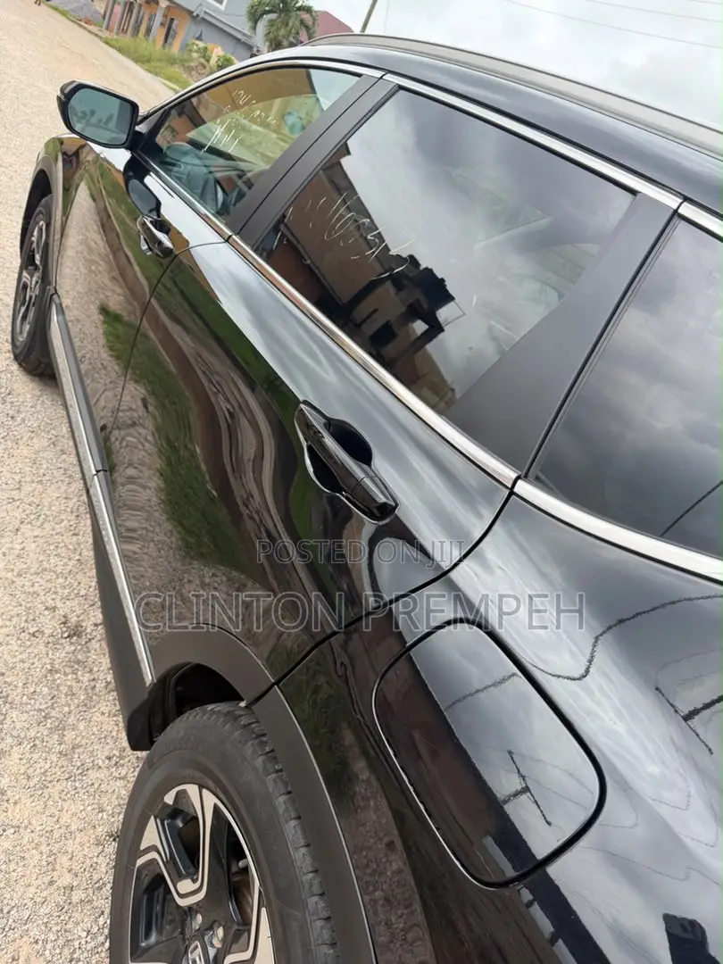 Honda CR-V Touring 4dr SUV AWD (1.5L 4cyl CVT) 2017 Black