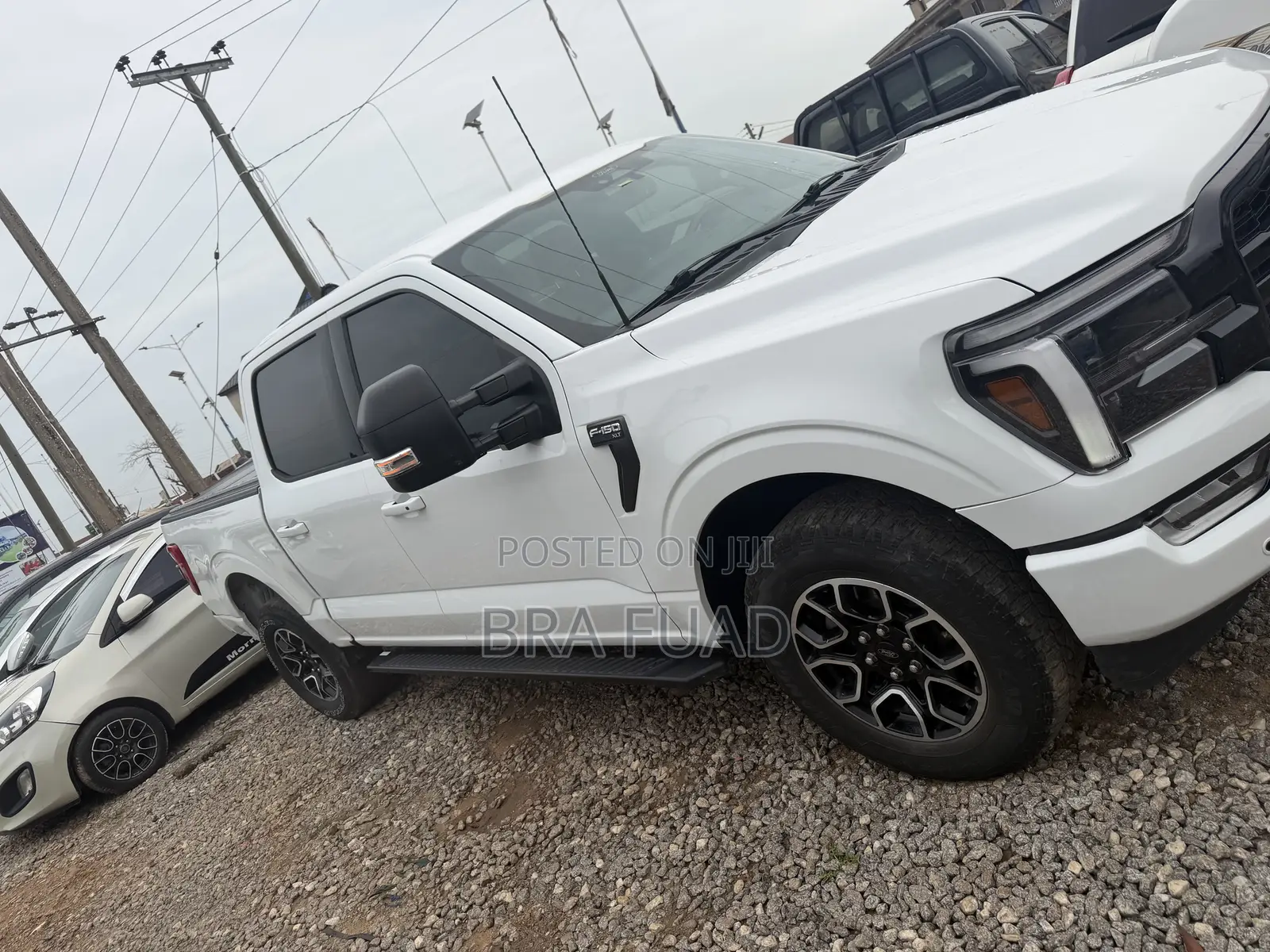Ford F-150 XLT 2022 White