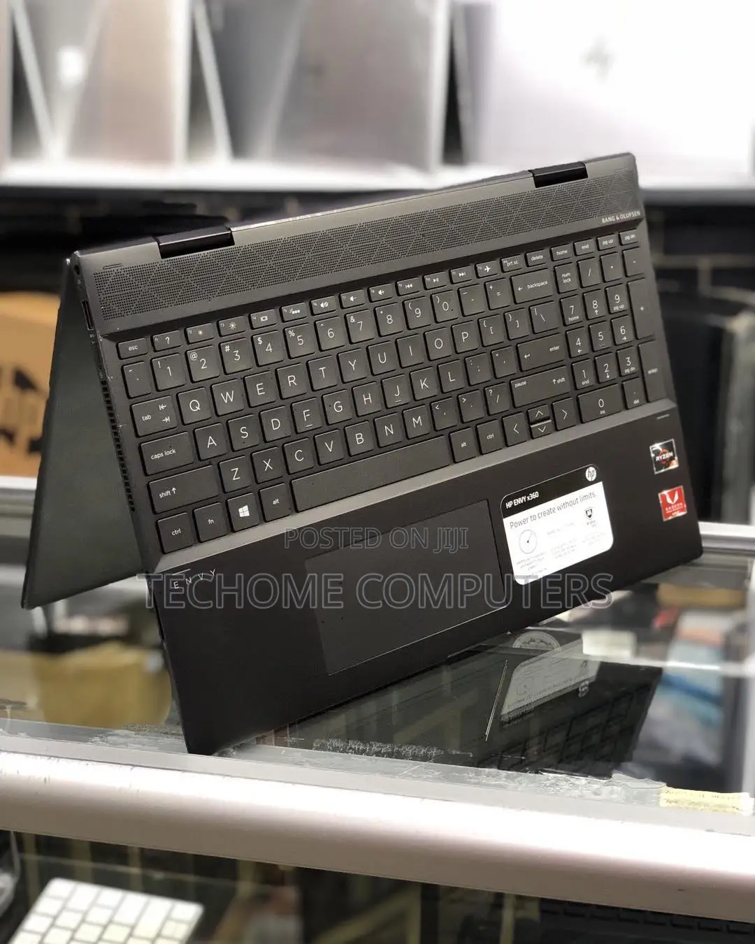 Laptop HP Envy 15 8GB AMD Ryzen 5 SSD 256GB