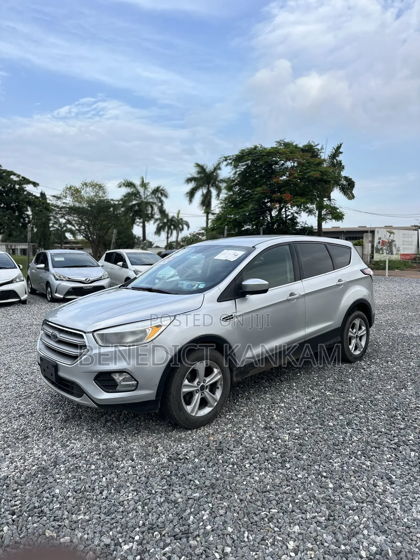 Ford Escape SE 4x4 2017 Gray