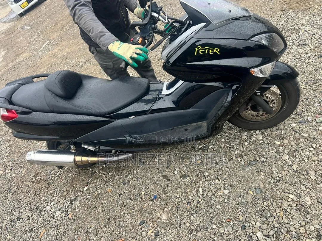 Yamaha Majesty 2017 Black