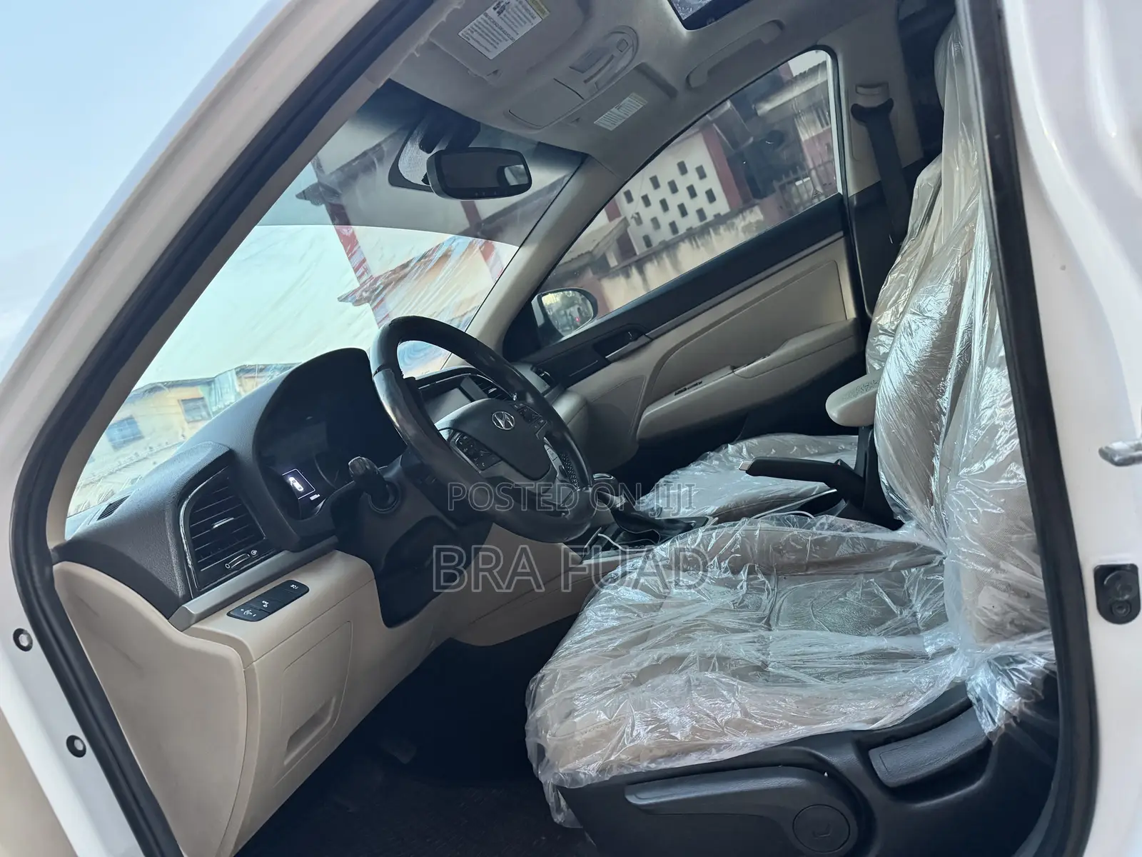 Hyundai Elantra Limited 2018 White