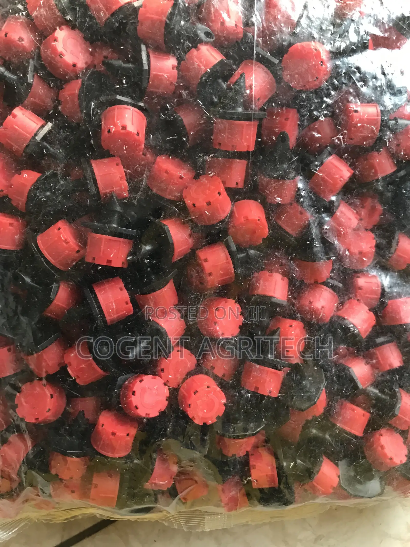 Red Cap Adjustable Drip Emitters(8 Holes)