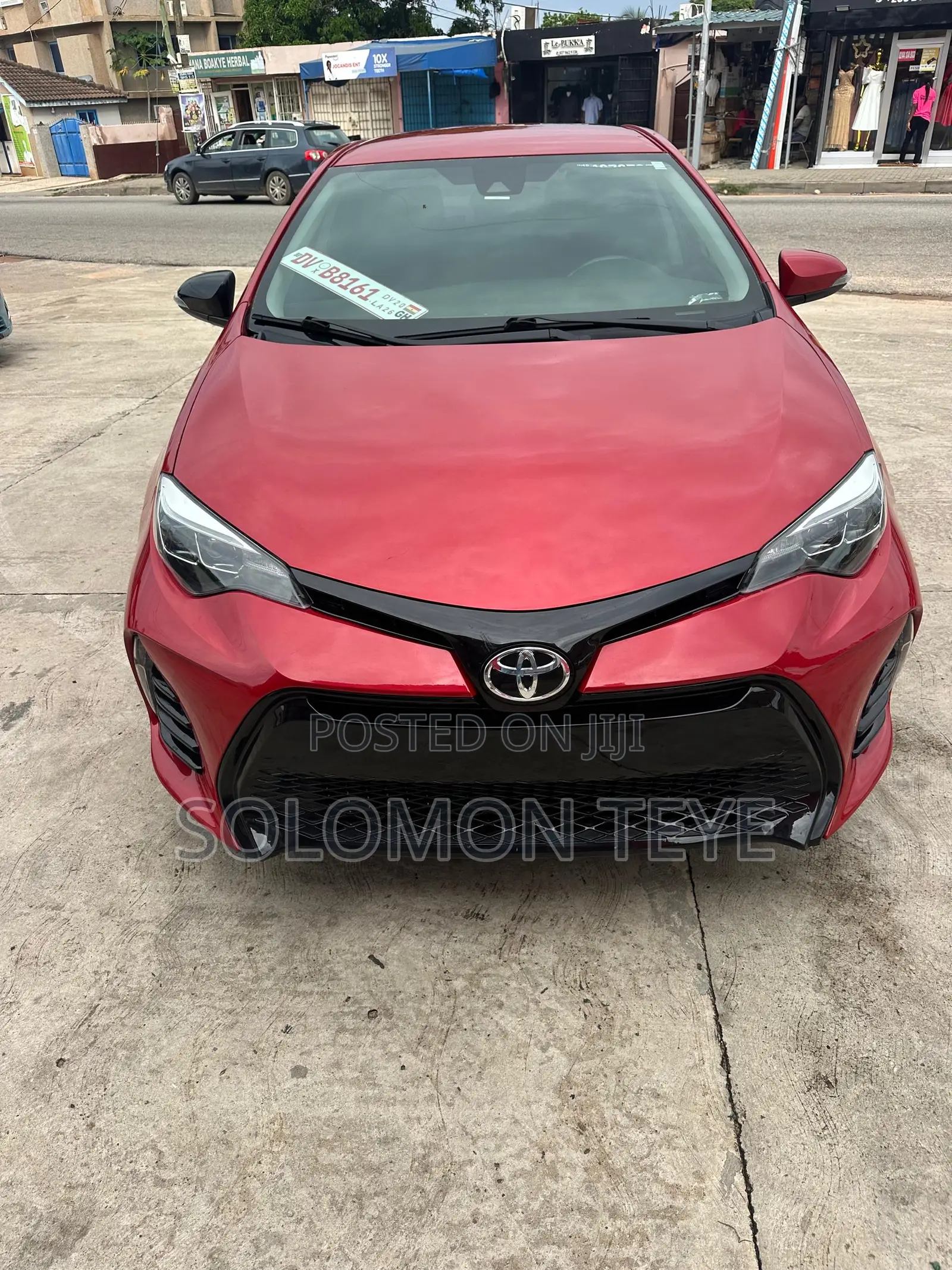 Toyota Corolla SE 4dr Sedan (1.8L 4cyl CVT) 2017 Red