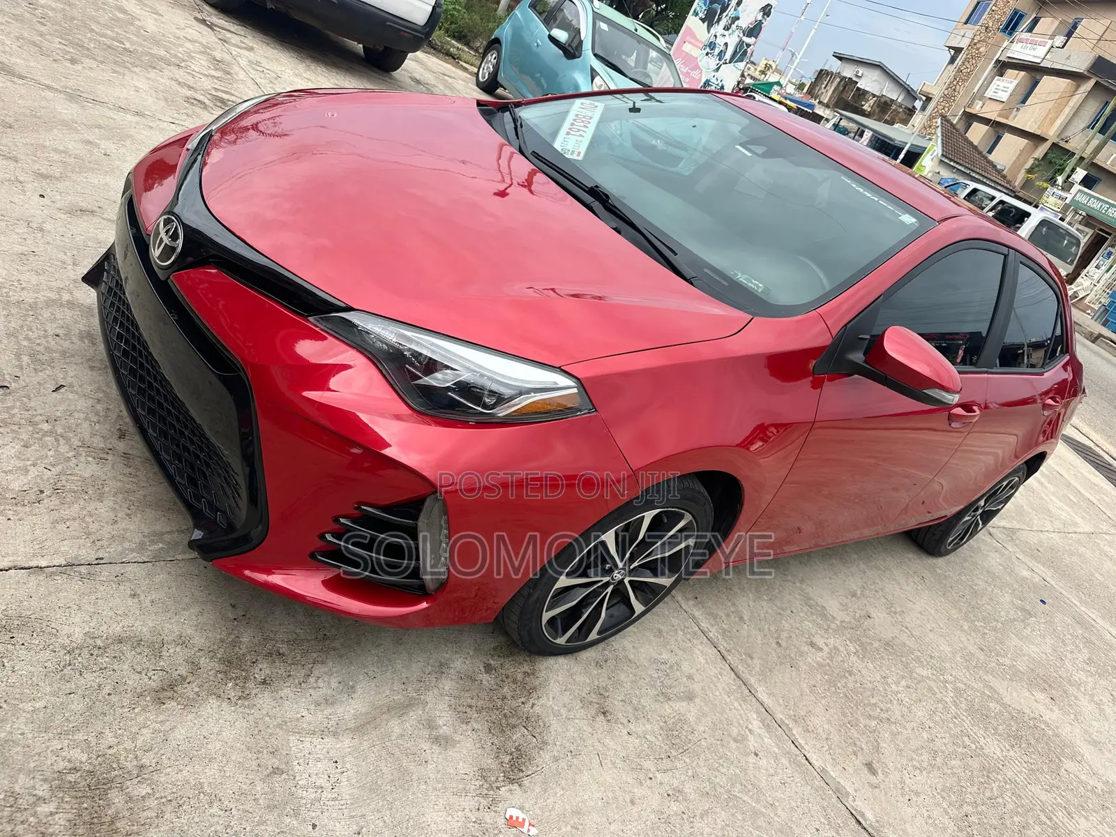 Toyota Corolla SE 4dr Sedan (1.8L 4cyl CVT) 2017 Red