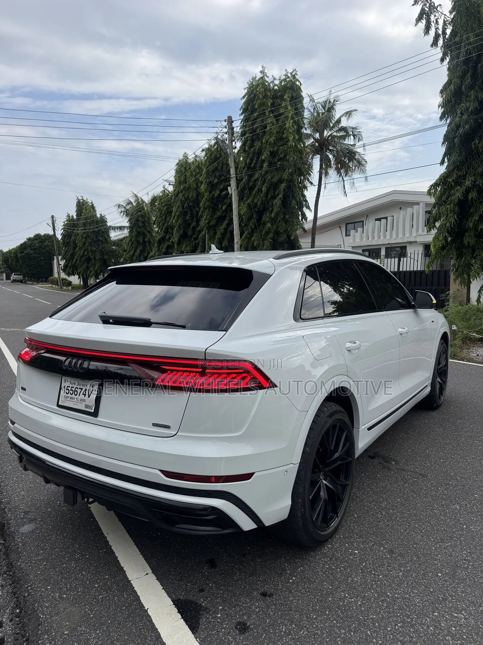 Audi Q8 55 Premium AWD quattro 2020 White