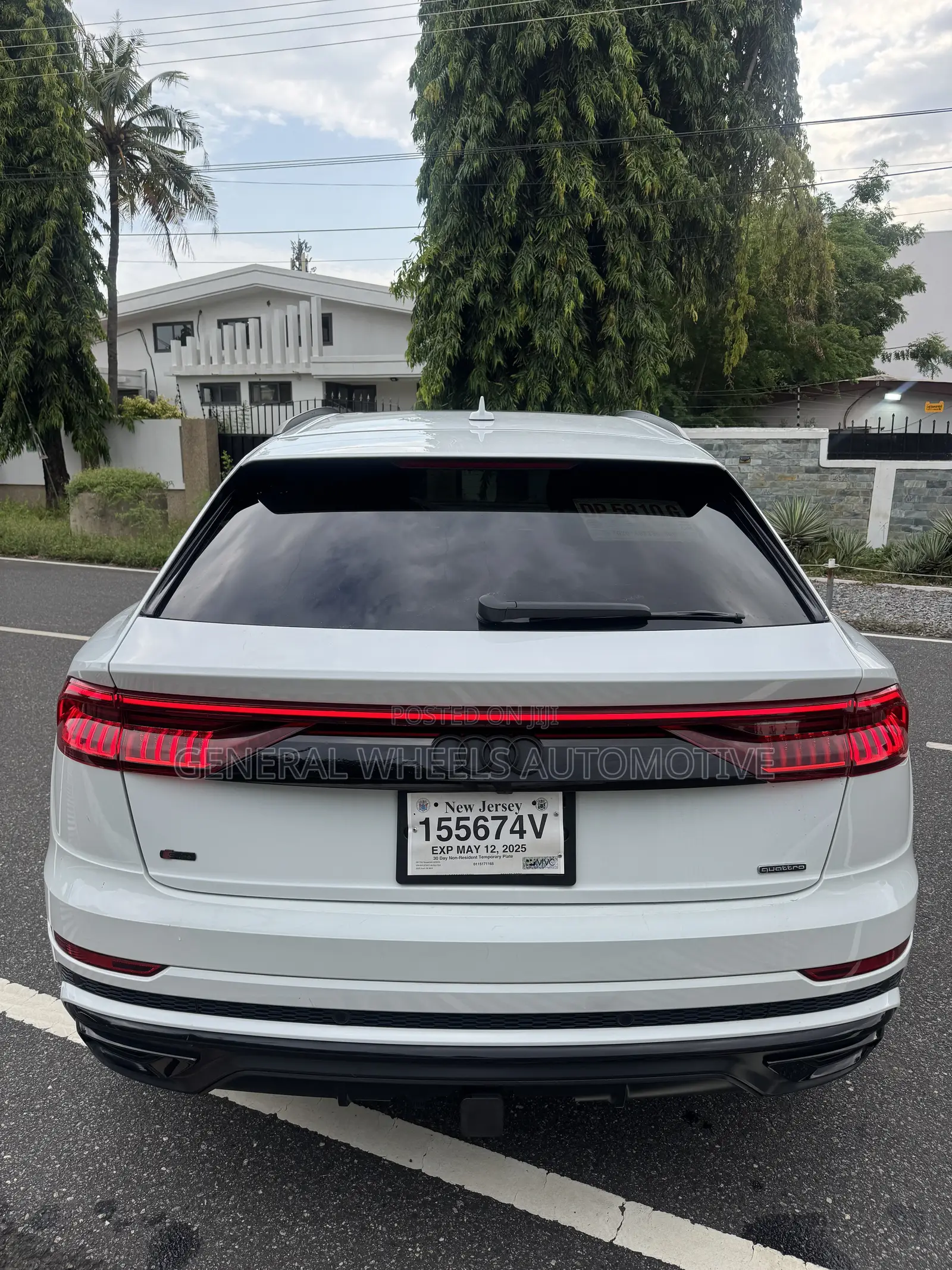 Audi Q8 55 Premium AWD quattro 2020 White