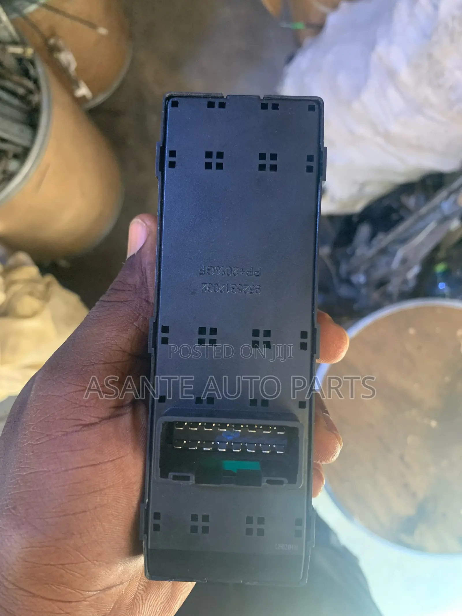 Hyundai Elantra 2012-2014window Switch