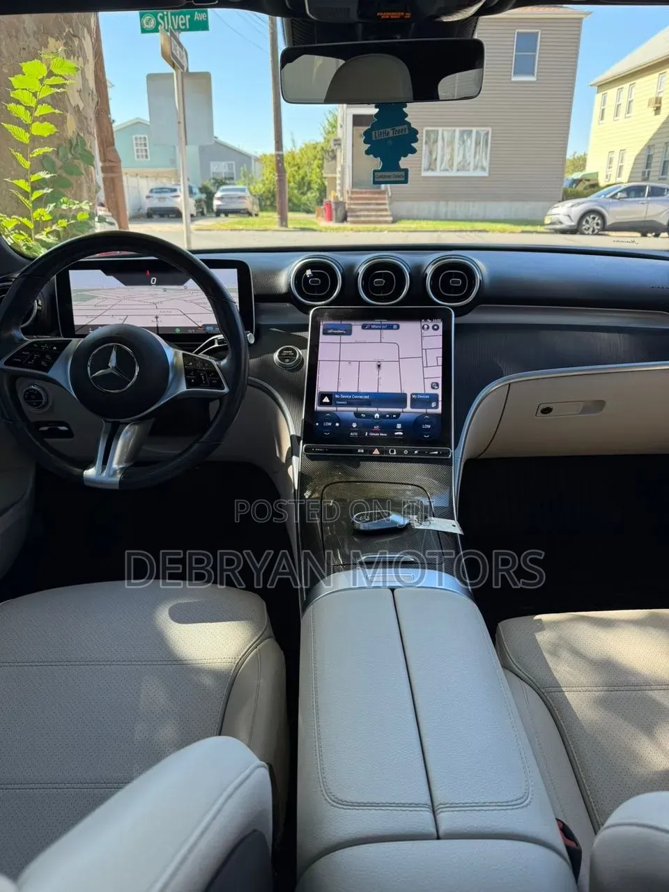 Mercedes-Benz C300 2022 White