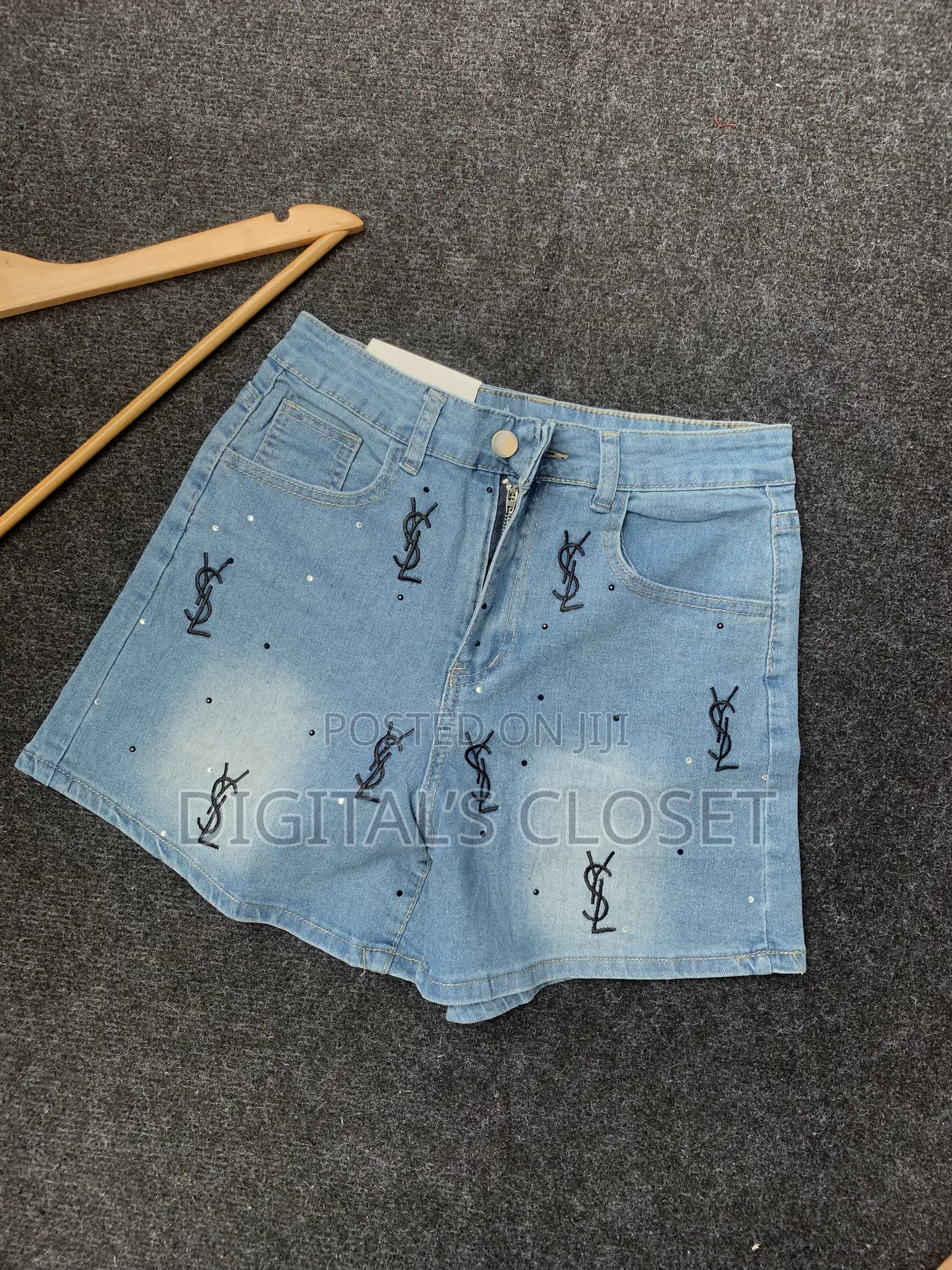 High Quality Stock Ladies Short Jeans