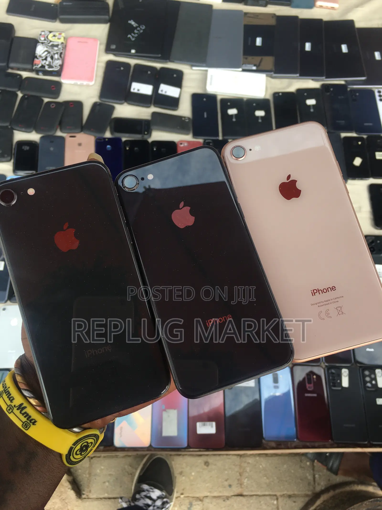 Apple iPhone 8 64 GB Gold