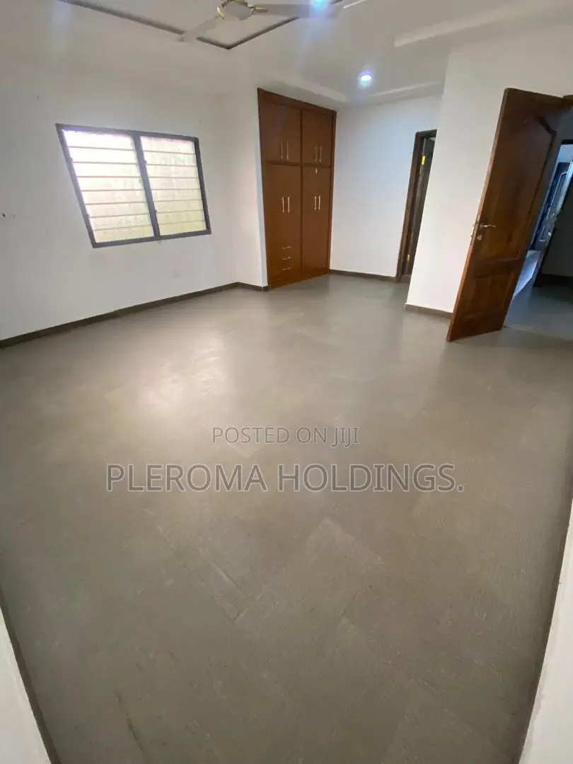 2bdrm Apartment in Ashaley Botwe for rent