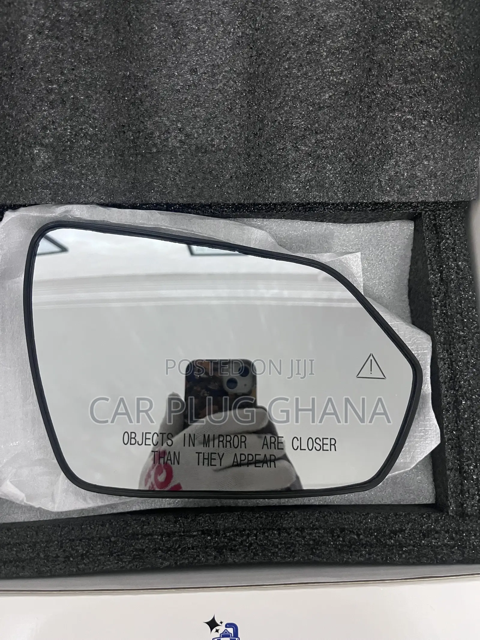 Hyundai Elantra 2022-2026 Side Mirror Glass With Sensor