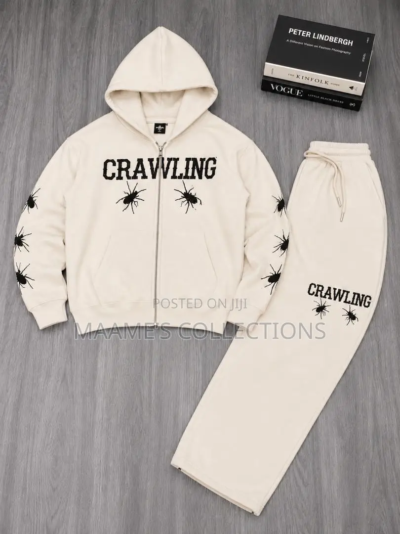 Men’S Distinctive Crawling Graphic and Spider Prints Hoodies Set