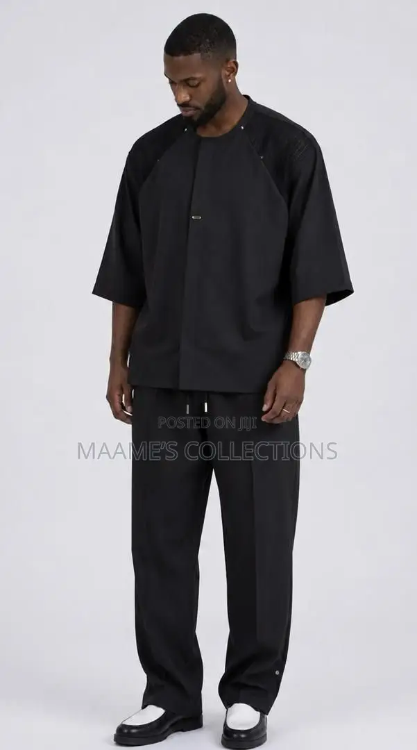 Men’S Elegant Simplicity Top and Down 2-Piece Set