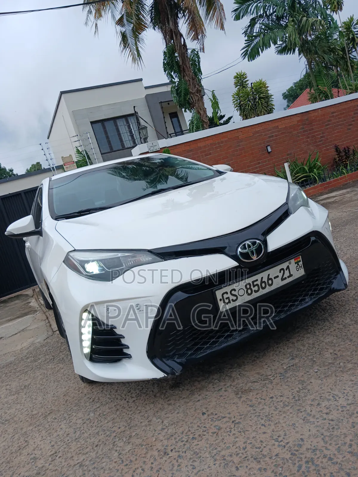 Toyota Corolla 2017 White