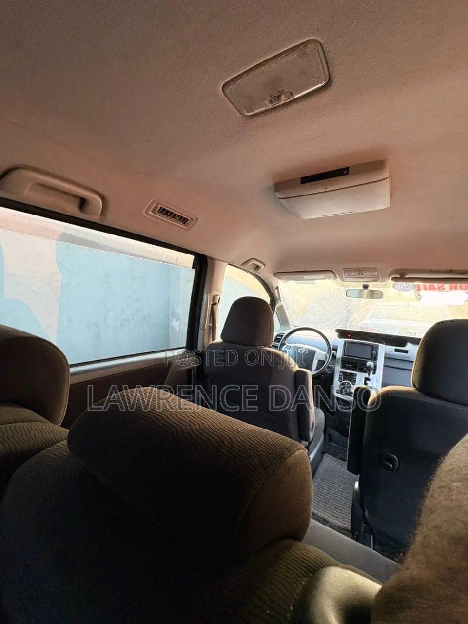 Toyota Voxy 2011 Black