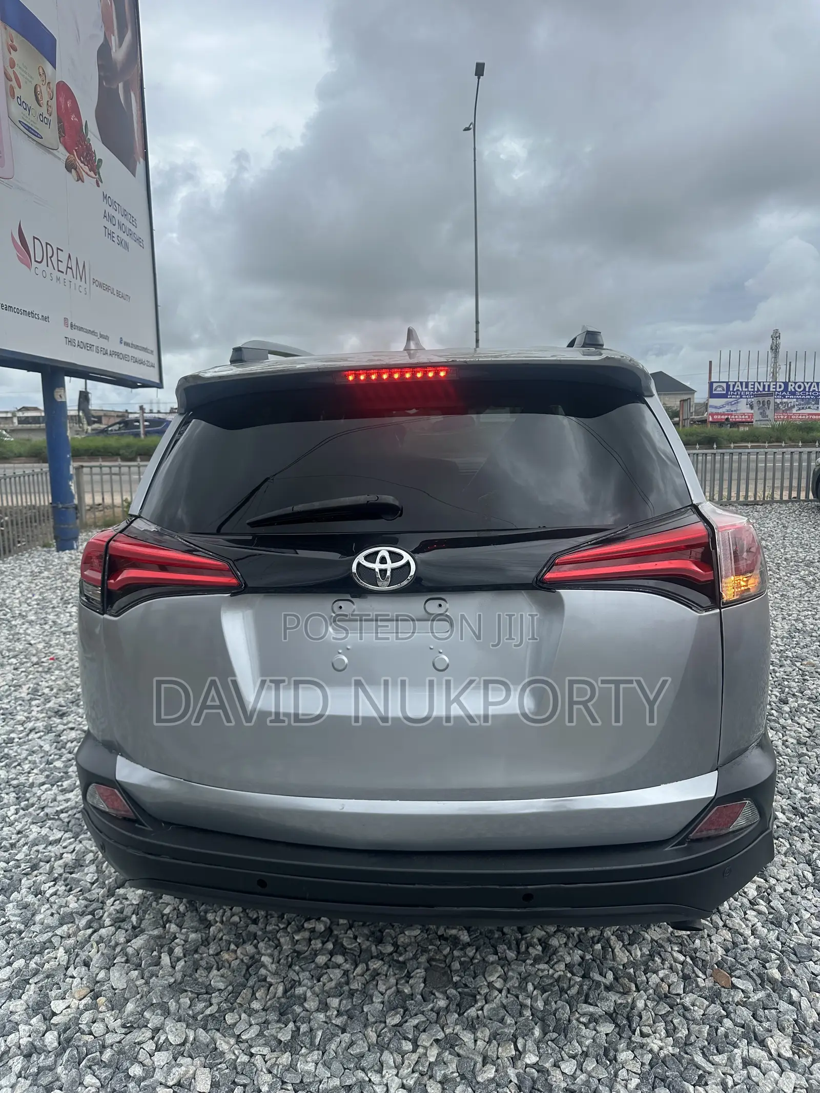 Toyota RAV4 2018 Silver
