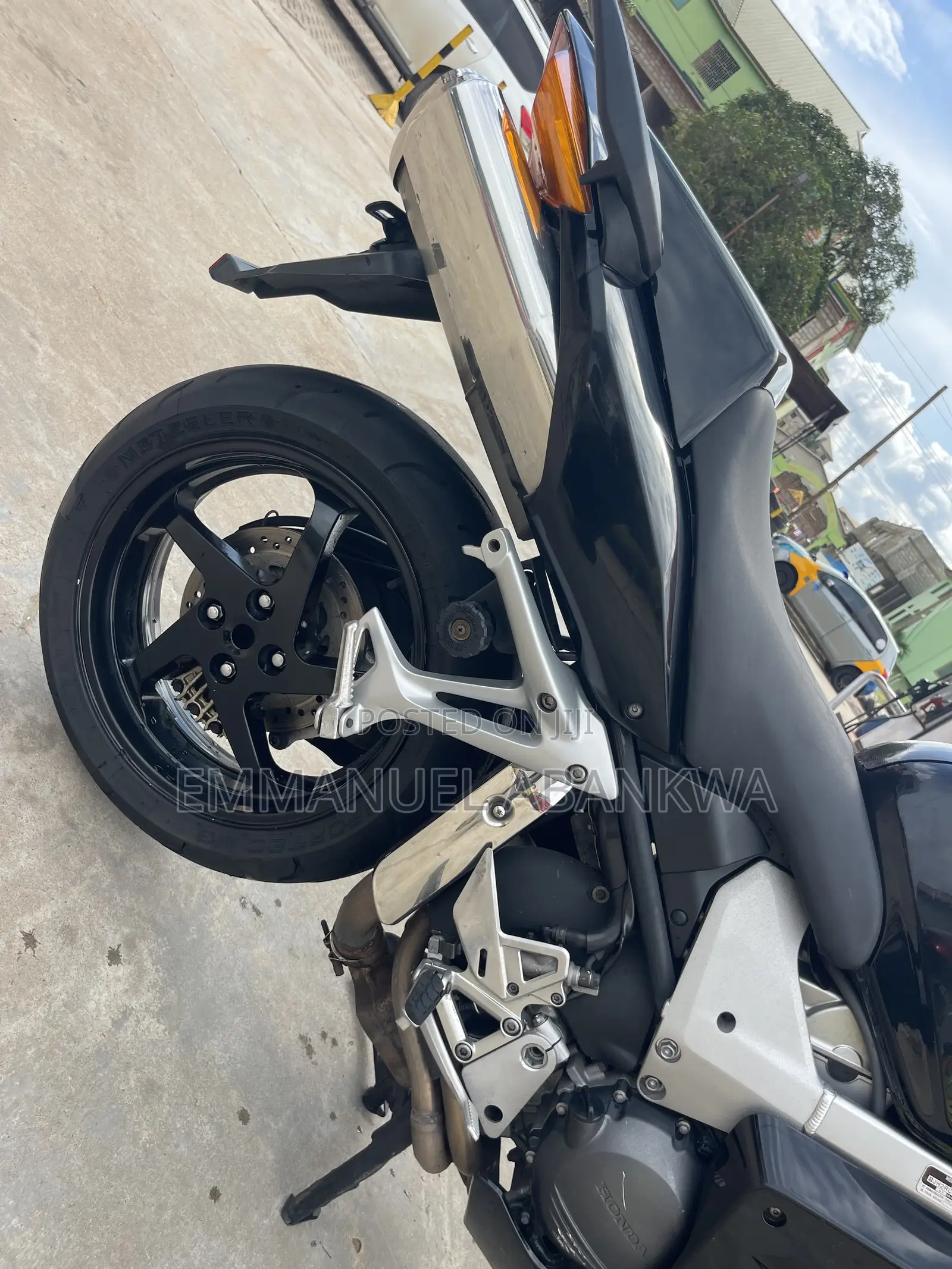 Honda VF 2017 Black