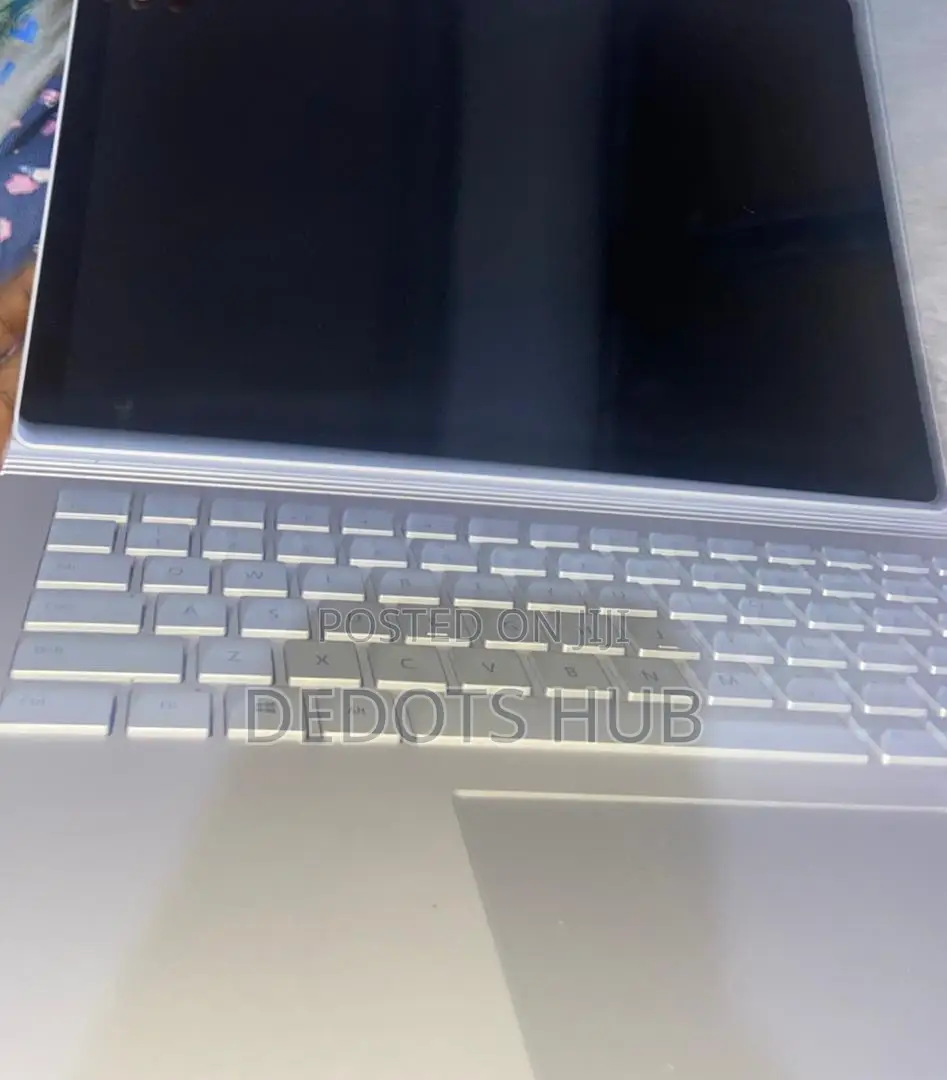 Laptop Microsoft Surface Book 2 8GB Intel Core i5 SSD 128GB