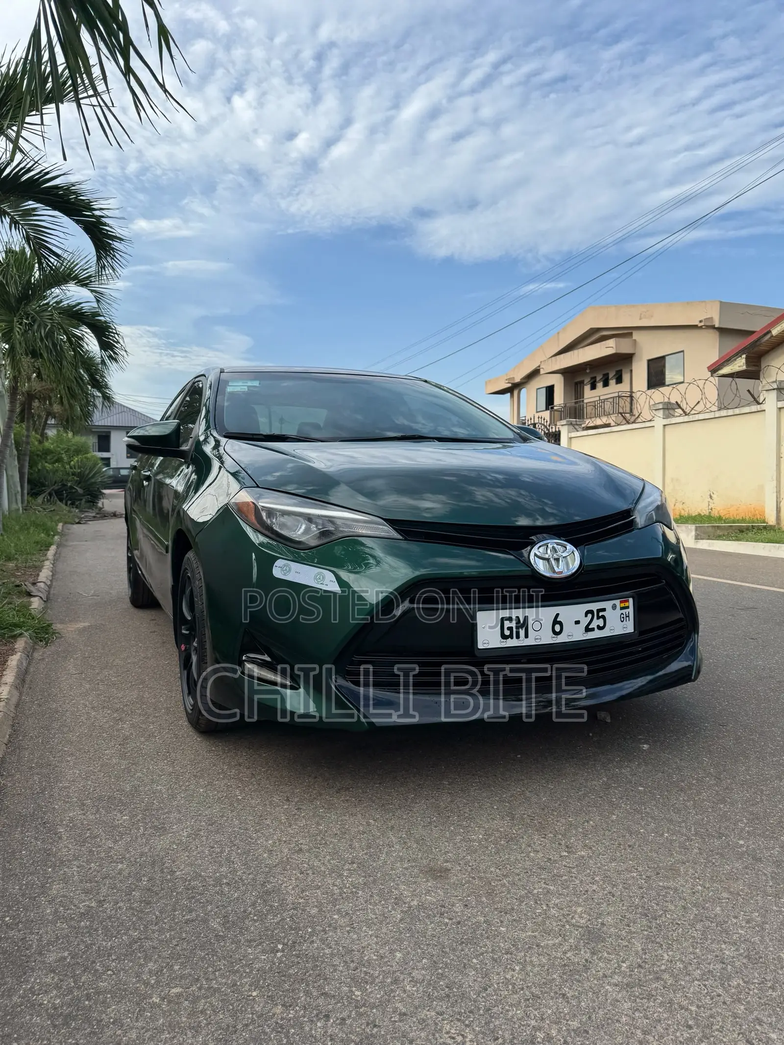 Toyota Corolla LE 4dr Sedan (1.8L 4cyl CVT) 2016 Green