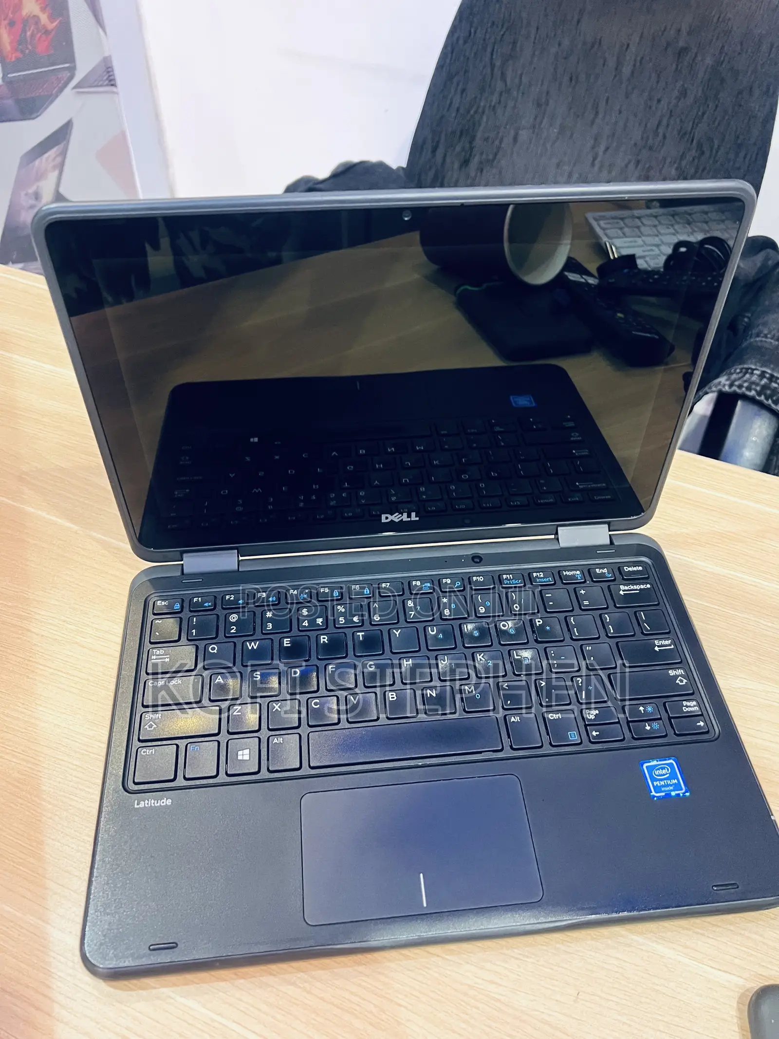 Laptop Dell Latitude 11 3189 4GB Intel SSD 128GB