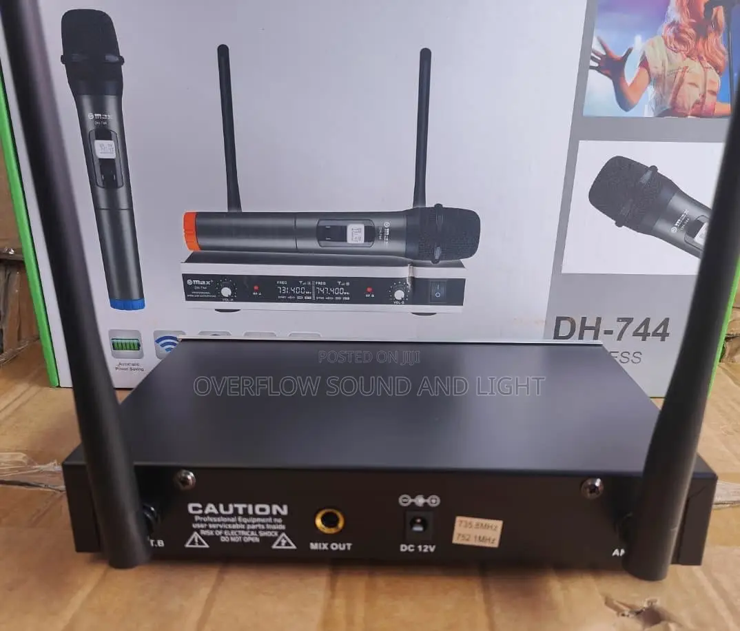 Max Dh-744 Professional Wireless Microphone