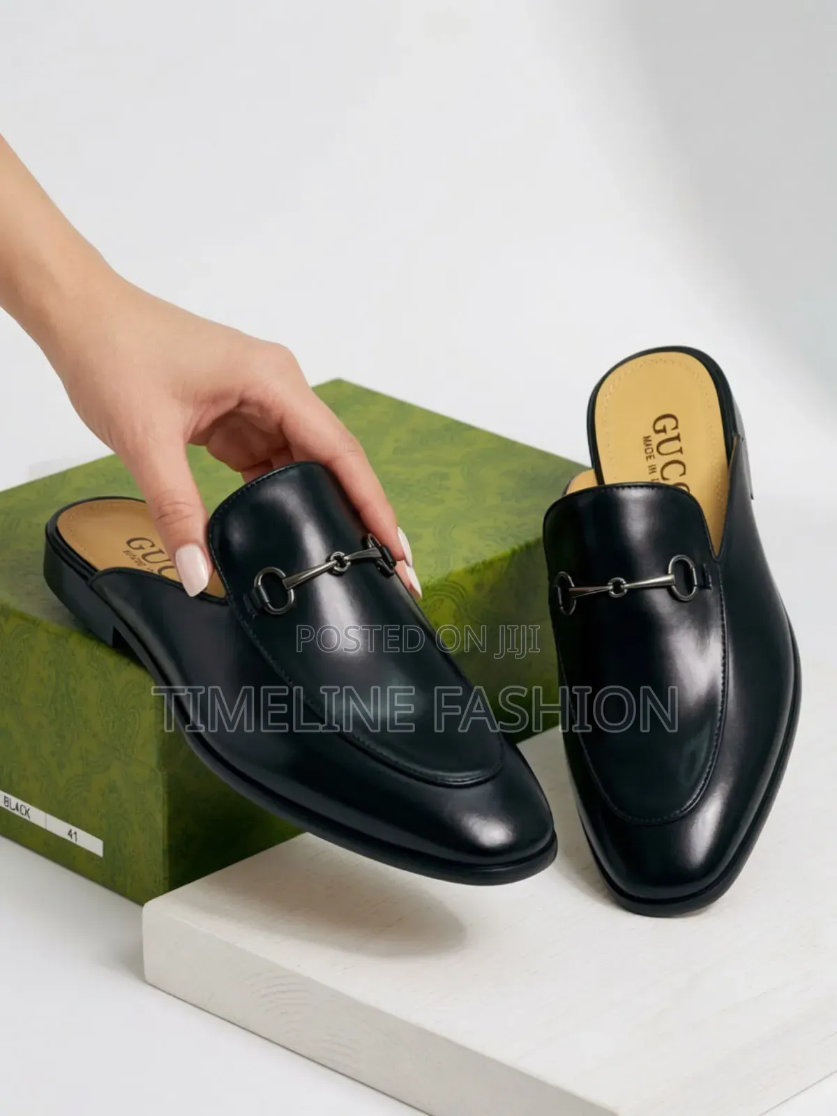 Executive Men's Durable Black Leather Half Shoe Gucci Design