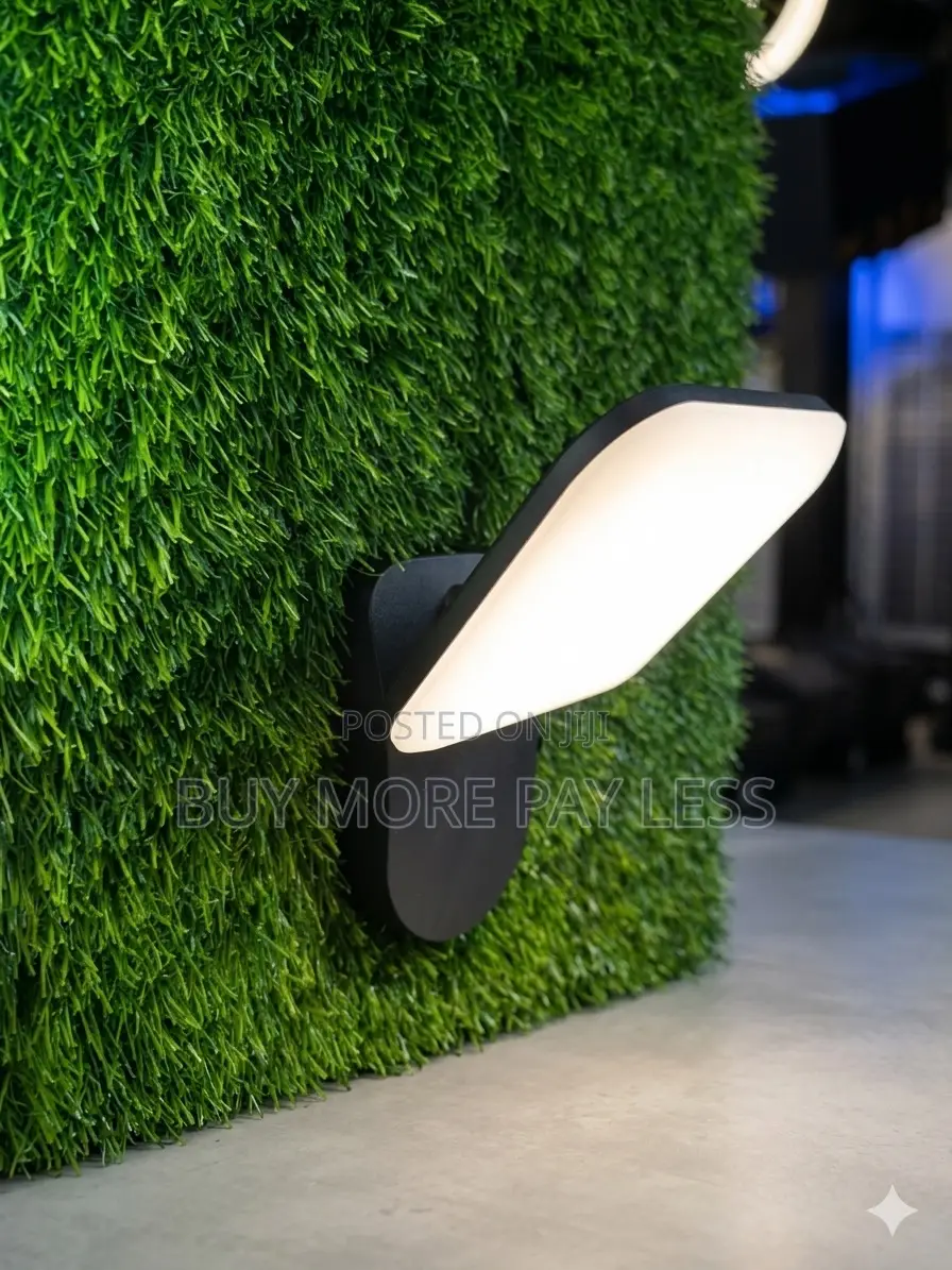 Modern Black Aluminum Led Wall Sconce
