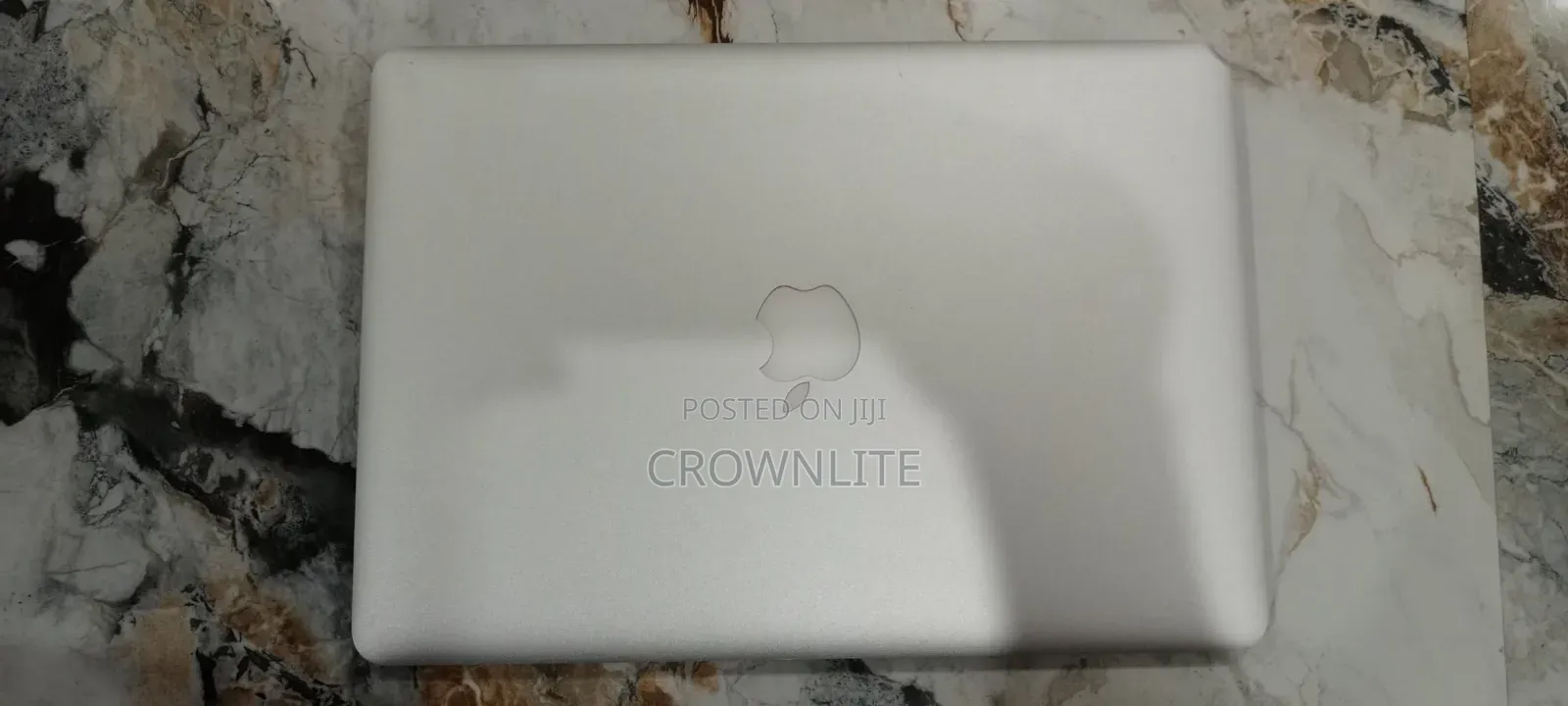 New Laptop Apple MacBook 2015 8GB Intel Core i7 SSD 250GB