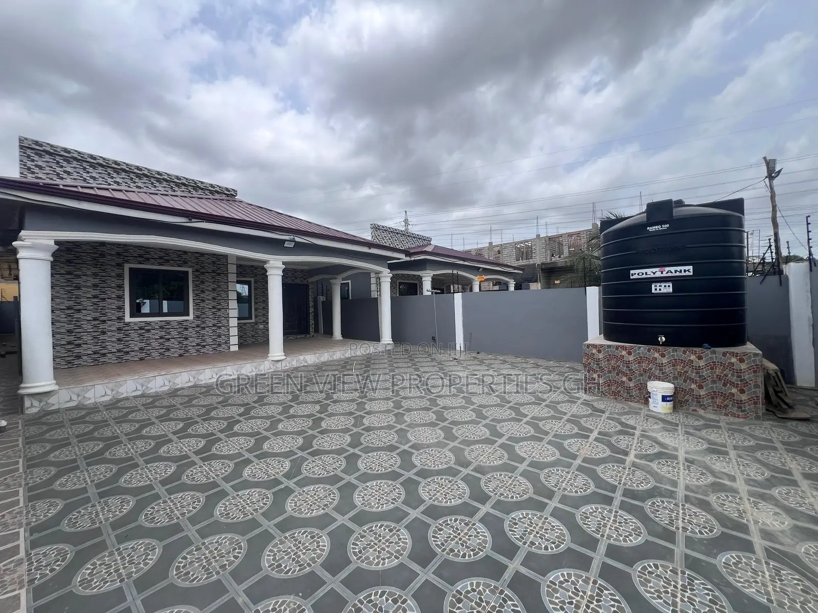 3bdrm House in Kasoa for rent
