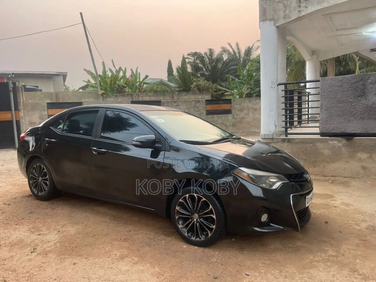 Toyota Corolla S 4dr Sedan (1.8L 4cyl CVT) 2014 Black