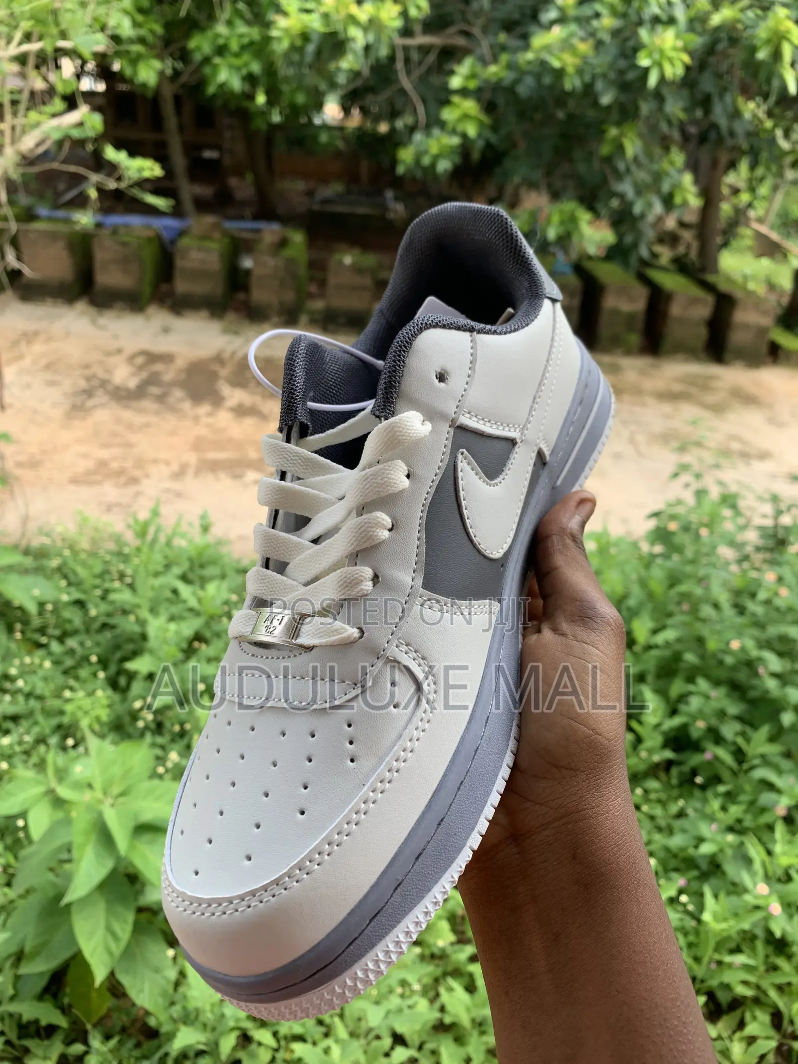 Nike Airforce 1 Boxed.