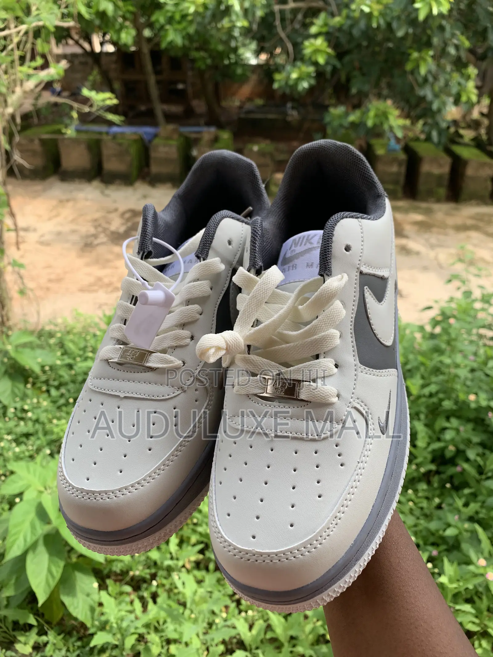 Nike Airforce 1 Boxed.