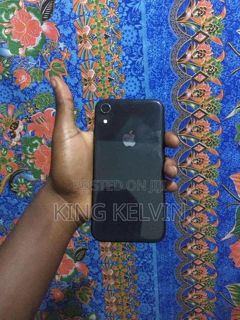 Apple iPhone XR 128 GB Black
